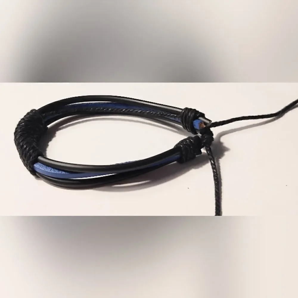 Men's bracelet leather braided layered black‎ new d72